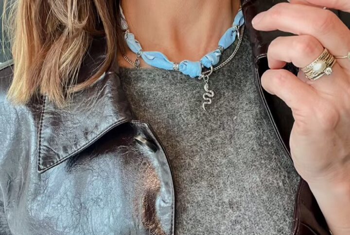 Alba Bandana Necklace Light Blue