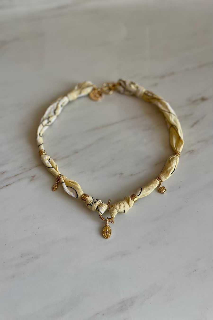 AlbaYellowGold