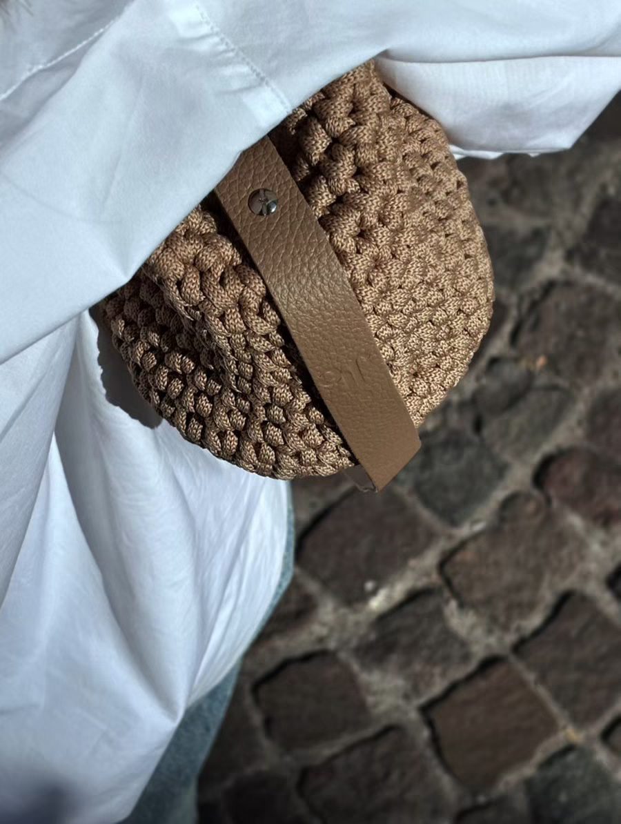 Jane_jetembrasse_crochet_clutch_belgium_handmade