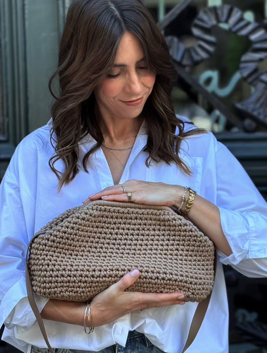 Jane_jetembrasse_crochet_clutch_belgium_handmade_beige